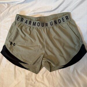 Athletic Shorts - Under Armour with POCKETS